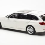 BMW 335i F31 Touring Alpine Λευκό Paragon 1:18 - image 7 of 8