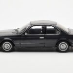 BMW 635 CSi E24 Diamant Μαύρο Μεταλλικό AUTOart 1:18 - image 4 of 8