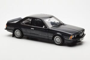 BMW 635 CSi E24 Diamant Μαύρο Μεταλλικό AUTOart 1:18 70521 Μέταλλο - εικόνα 6 από 8