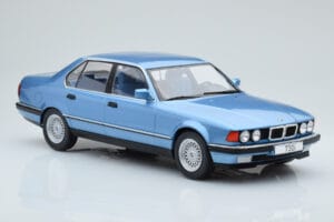 BMW 7 Series E32 730i Μπλε MCG 1:18 MCG18160 Μέταλλο - εικόνα 3 από 5