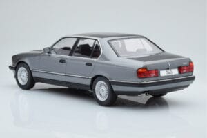 BMW 7 Series E32 740i Ασημί MCG 1:18 MCG18161 Μέταλλο - εικόνα 4 από 5