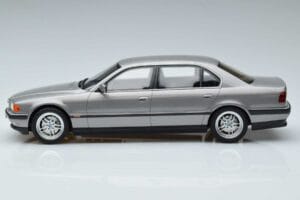 BMW 7 Series E38 750iL Otto 1:18 OT952 Ρητίνη - εικόνα 3 από 6