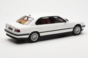 BMW 750iL E38 Asia Exclusive Λευκό Otto 1:18 OT836 Ρητίνη - εικόνα 2 από 6