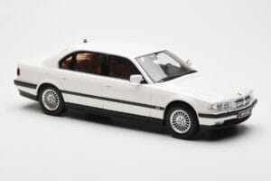 BMW 750iL E38 Asia Exclusive Λευκό Otto 1:18 OT836 Ρητίνη - εικόνα 4 από 6