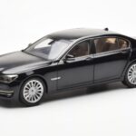 BMW 750Li F02 Facelift Carbon Μαύρο Kyosho 1:18