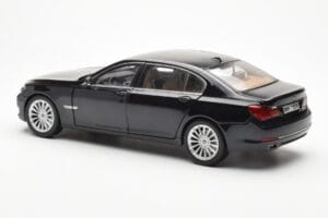 BMW 750Li F02 Facelift Carbon Μαύρο Kyosho 1:18 08784BK Μέταλλο - εικόνα 7 από 8
