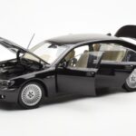 BMW 760Li E66 Μαύρο Kyosho 1:18 - image 2 of 9