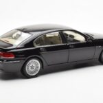 BMW 760Li E66 Μαύρο Kyosho 1:18 - image 3 of 9