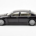 BMW 760Li E66 Μαύρο Kyosho 1:18 - image 4 of 9