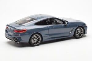 BMW 850i G15 Barcelona Blue Metallic Norev 1:18 80432450995 Μέταλλο - εικόνα 3 από 8