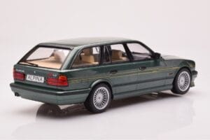 BMW Alpina B10 E34 Touring Σκούρο Πράσινο MCG 1:18 MCG18331 Μέταλλο - εικόνα 2 από 6