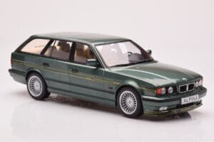 BMW Alpina B10 E34 Touring Σκούρο Πράσινο MCG 1:18 MCG18331 Μέταλλο - εικόνα 4 από 6