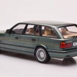 BMW Alpina B10 E34 Touring Σκούρο Πράσινο MCG 1:18 - image 5 of 6