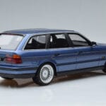 BMW Alpina B10 E34 4.0 Touring Μπλε Otto 1:18 OT944 Ρητίνη - image 2 of 6