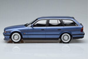 BMW Alpina B10 E34 4.0 Touring Μπλε Otto 1:18 OT944 Ρητίνη - εικόνα 3 από 6
