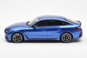 BMW i4 M50 G26 Μπλε Otto 1:18 OT453 Ρητίνη - εικόνα 3 από 6