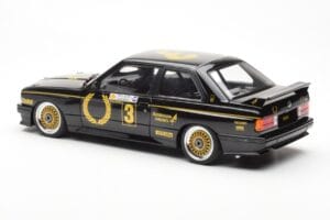 BMW M3 E30 #3 J. Richards Austrian Airlines ATCC 1987 AUTOart 1:18 88745 Μέταλλο - εικόνα 7 από 8