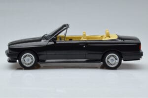 BMW M3 E30 Καμπριολέ Μαύρο Otto 1:18 OT1012 Ρητίνη - εικόνα 3 από 6
