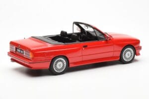 BMW M3 E30 Καμπριολέ Κόκκινο Otto 1:18 OT077 Ρητίνη - εικόνα 2 από 6