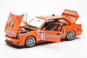 BMW M3 E30 #19 A. Hahne Jägermeister DTM 1992 AUTOart 1:18 89248 Μέταλλο - εικόνα 2 από 8