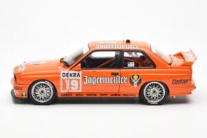 BMW M3 E30 #19 A. Hahne Jägermeister DTM 1992 AUTOart 1:18 89248 Μέταλλο - εικόνα 4 από 8