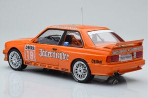 BMW M3 E30 Jagermeister #19 A. Hahne DTM Nurburgring 1992 IXO 1:18 18RMC082A Μέταλλο - εικόνα 5 από 6