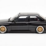 BMW M3 E30 Sport Evolution Μαύρο Custom Wheels AUTOart 1:18 - image 4 of 8