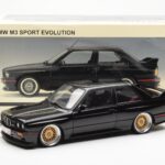 BMW M3 E30 Sport Evolution Μαύρο Custom Wheels AUTOart 1:18 - image 8 of 8
