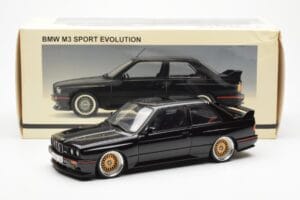 BMW M3 E30 Sport Evolution Μαύρο Custom Wheels AUTOart 1:18 70562 Μέταλλο - εικόνα 8 από 8