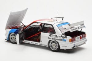 BMW M3 E30 #3 J. Cecotto Warsteiner DTM 1991 AUTOart 1:18 89145 Μέταλλο - εικόνα 5 από 8