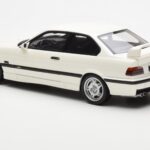 BMW M3 E36 Lightweight Λευκό Otto 1:18 - image 5 of 6