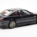 BMW M3 E46 Μαύρο AUTOart 1:18 - image 3 of 8