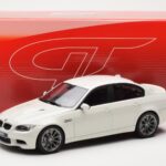 BMW M3 E90 Sedan Λευκό GT Spirit 1:18 - image 6 of 6