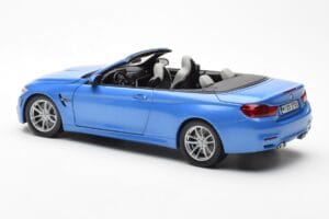 BMW M4 F83 Καμπριολέ Yas Marina Μπλε Paragon 1:18 80432339612 Μέταλλο - εικόνα 7 από 8