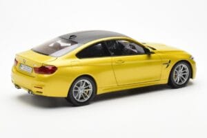 BMW M4 F82 Austin Κίτρινο Metallic Paragon 1:18 80432339606 Μέταλλο - εικόνα 3 από 8