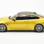 BMW M4 F82 Austin Κίτρινο Metallic Paragon 1:18 - image 4 of 8