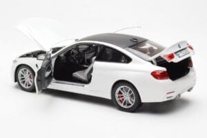 BMW M4 F82 Frozen Brilliant Λευκό Paragon 1:18 PA-97101 Μέταλλο - εικόνα 5 από 8