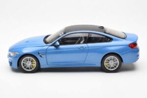 BMW M4 F82 Yas Marina Μπλε Paragon 1:18 PA-97102 Μέταλλο - εικόνα 4 από 8