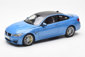 BMW M4 F82 Yas Marina Μπλε Paragon 1:18 PA-97102