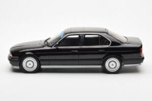 BMW M5 E34 Μαύρο Otto 1:18 OT690 Ρητίνη - εικόνα 3 από 6