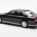 BMW M5 E34 Μαύρο Otto 1:18 - image 5 of 6