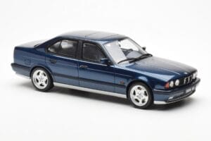 BMW M5 E34 Μπλε Metallic Otto 1:18 OT576 Ρητίνη - εικόνα 4 από 6