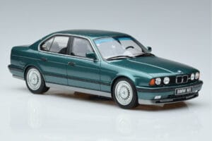 BMW M5 E34 Cecotto Edition Πράσινο Otto 1:18 OT968 Ρητίνη - εικόνα 4 από 6