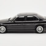 BMW M5 E34 Hartge H5 V12 Diamond Μαύρο Metallic Otto 1:18 - image 3 of 6