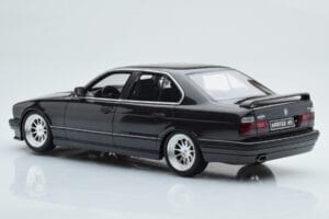BMW M5 E34 Hartge Μαύρο Otto 1:18 OT362B Ρητίνη - εικόνα 4 από 6