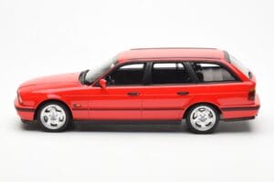 BMW M5 E34 Touring Κόκκινο Otto 1:18 OT951 Ρητίνη - εικόνα 3 από 6