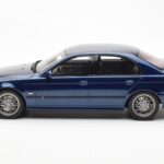 BMW M5 E39 Avus Blue Paint Issue Otto 1:18 OT070 - image 3 of 6