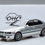 BMW M5 E39 Ασημί Otto 1:18 - image 7 of 7