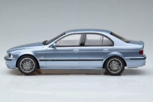 BMW M5 E39 Silverwater Μπλε Otto 1:18 OT554 Ρητίνη - εικόνα 3 από 6