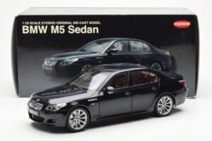 BMW M5 E60 Carbon Μαύρο Kyosho 1:18 08593BK Μέταλλο - εικόνα 8 από 8